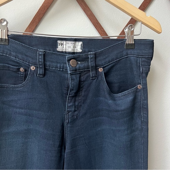 Free People • Gummy Denim Clean Flare in Morrisey Jeans - Picture 3 of 9